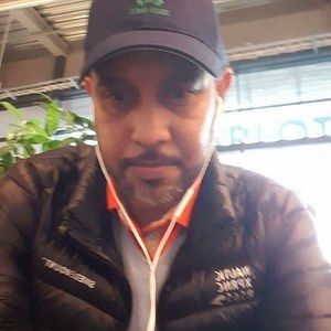 Meet your Posher, Yoel